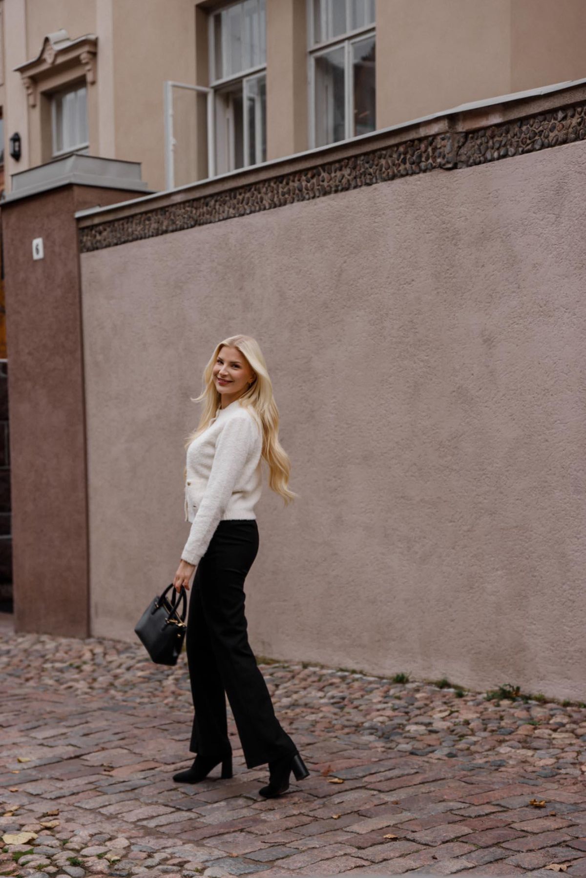 Sofia2